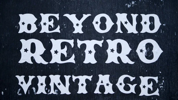 Police de caractères rétro vintage pour t-shirts personnalisés