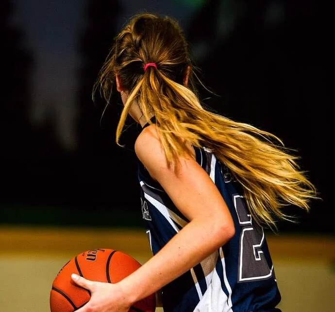 débardeurs de basketball et vêtements anti-transpiration