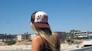 Casquettes personnalisées : Snapback et casquette de baseball